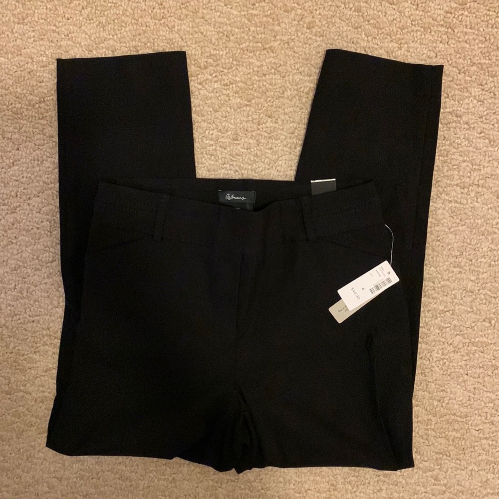 NWT Reitmans Iconic Pull On Cropped Pants (size: 6)